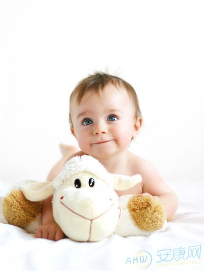 8月出生羊宝宝取名